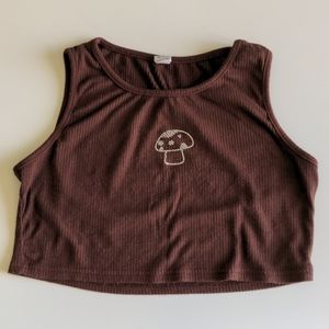 Mushroom cropped tank
